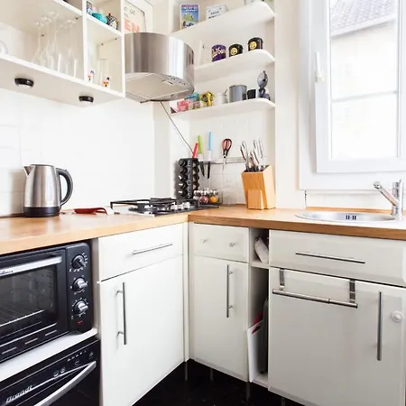 Apartment Sublime 2km From Paris